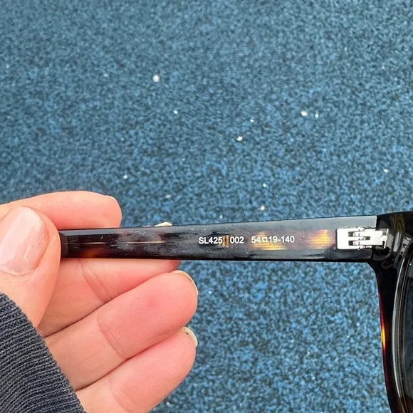 Saint Laurent SL 425 002 Tortoiseshell Cat Eye Sunglasses display picture 1